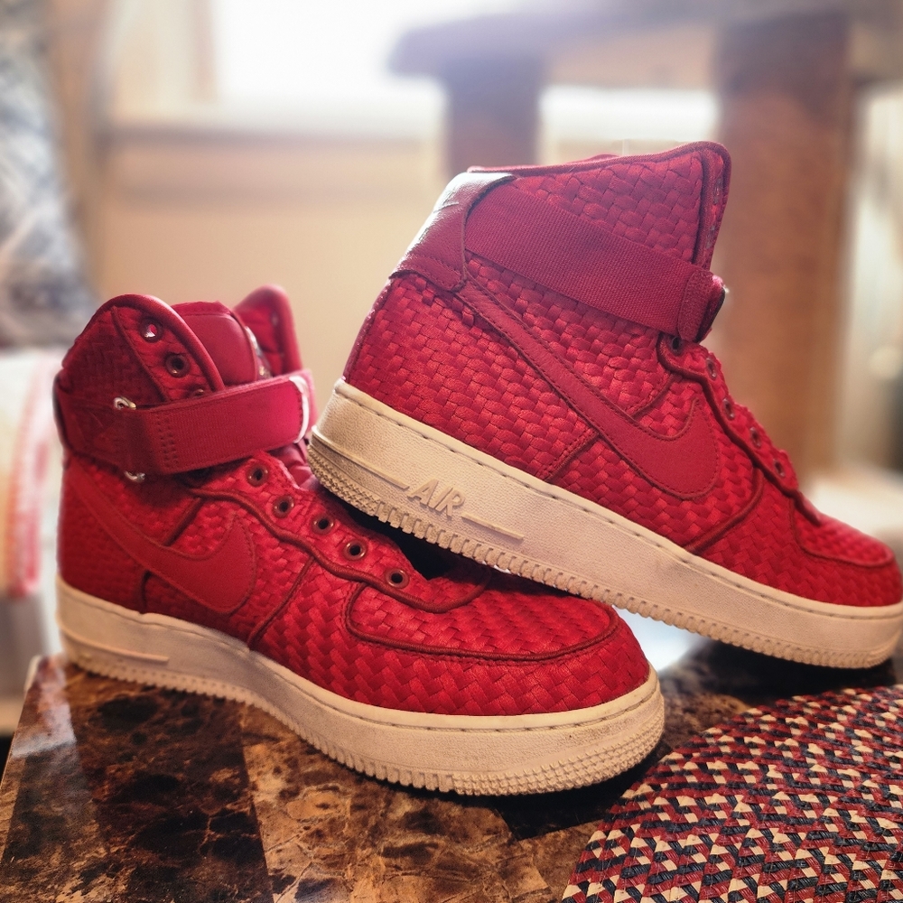 Air Force 1 High '07 LV8 Woven 'Gym Red